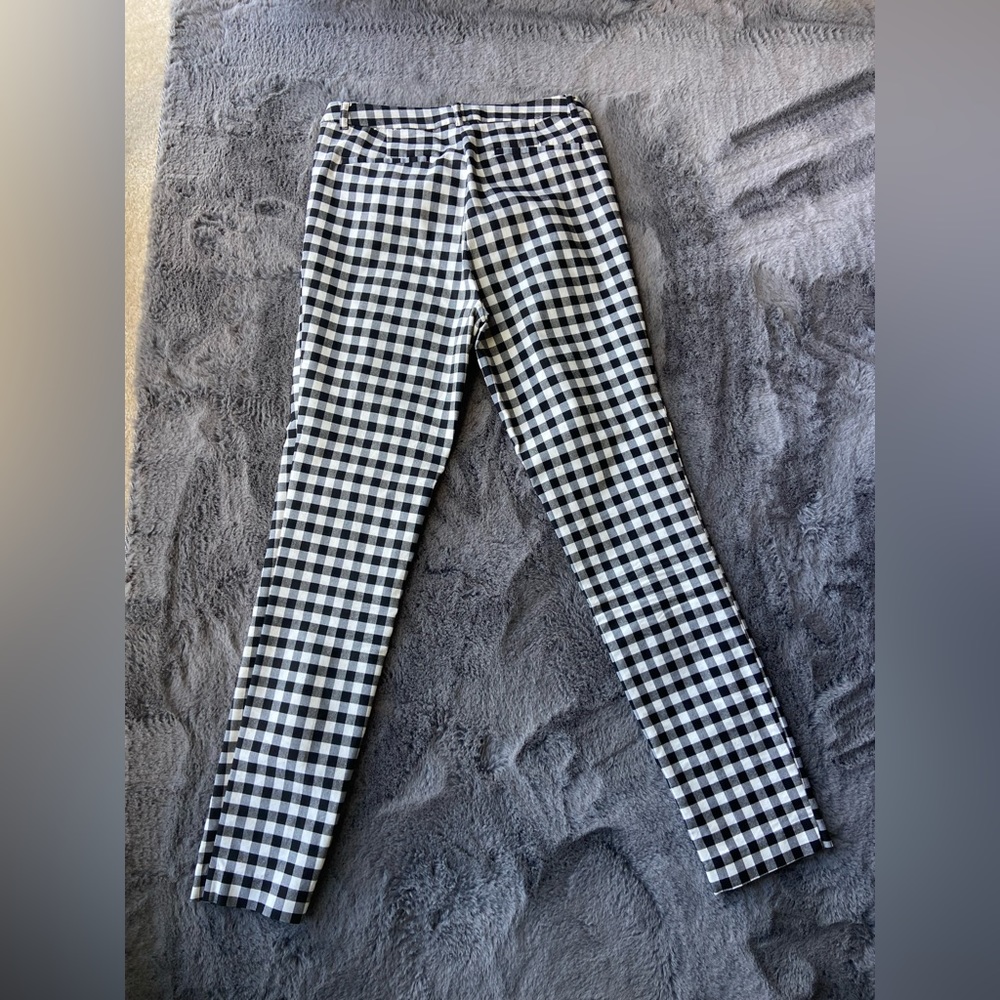 Women’s checker slacks!